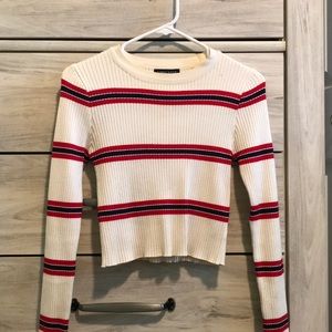 Kendall & Kylie Long Sleeve Sweater Top